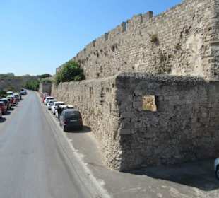 Mit dem Hop Bus in Rhodos Stadt unterwegs
