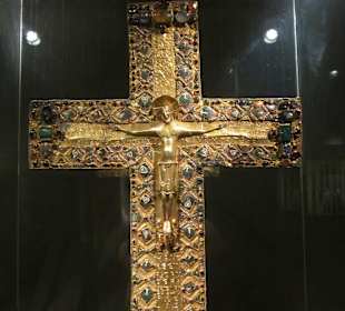 Wertvolles Kreuz