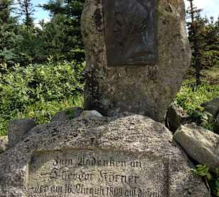 Denkmal an der Tafelfichte für Körner