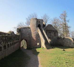 Burgruine Neuscharfeneck