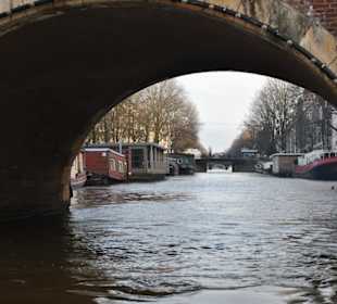 Blick vom Ausflugsboot