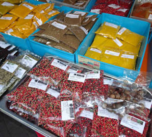 Rundgang über den Marché forain du Front de Mer