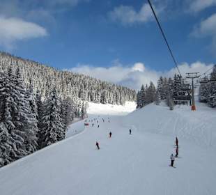 Breite Skipisten, nicht zu steil