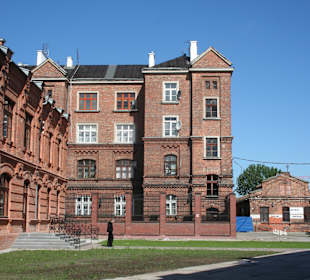 Warszawska Wytwórnia Wódek "Koneser"