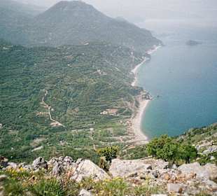Blick auf Strände von Metochi, Chiliadou