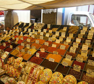 Gewürze auf dem Basar