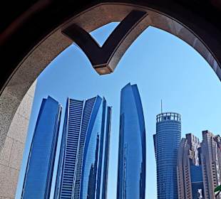 Etihad Towers Blick vom Emirates Palace
