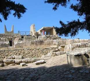"Trümmertour Knossos"