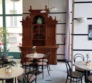 Deko sehr alte Schränke