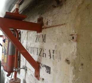 Unterwegs in alten Kellern