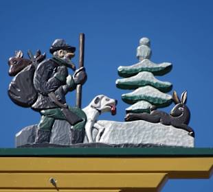 Details vom Maibaum in Seebruck