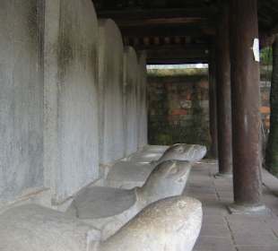 Die Schildkröten Stelen