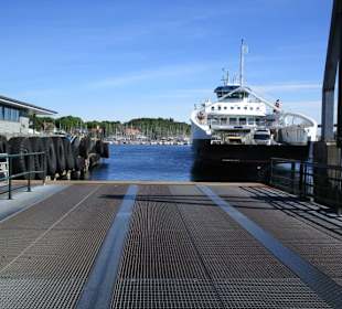 Im Hafen von Stavanger: Fähre