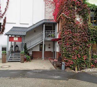 Eingang zur Confiserie Lauenstein