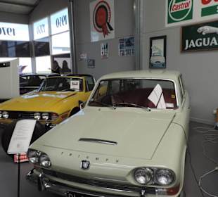 Wunderschöne Autos 50ziger und 60ziger Jahre