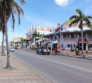 L.G. Smith Boulevard