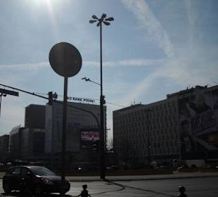 Rondo Dmowskiego w centrum