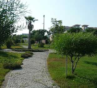 Promenade vor dem Hotel