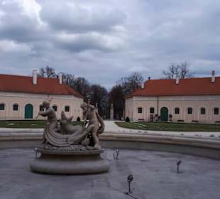 Brunnen im Schlosshof