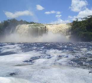 Die Canaima-Wasserfälle