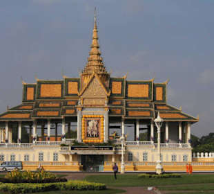 Königspalast