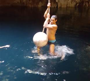 Santi Tour - Cenote
