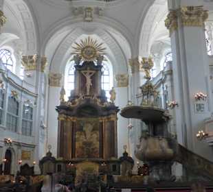 In der St. Michaeliskirche / Michel