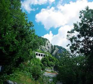 Rauf zu den Tunnelsystemen