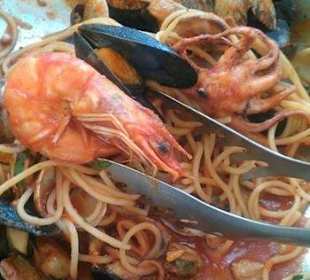 Spaghetti mit viiiielen Meeresfrüchten