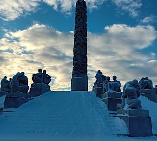 Der Figurenpark im Schnee