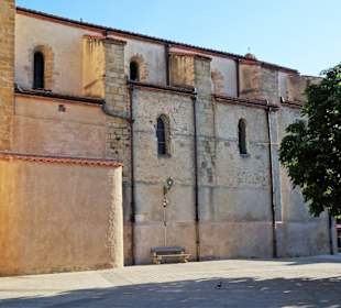 Seitenansicht des Langschiffes