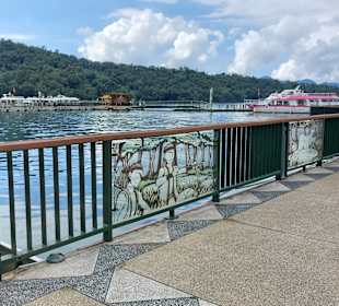 Ita Thao Village und Pier