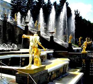 Wasserspiele im Palastgarten