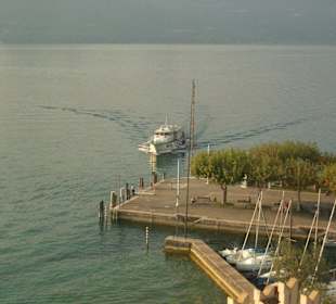 Hafen von Torri del Benaco