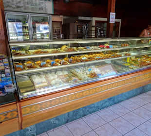 Blick in den Verkaufsraum bei Chez Loulou