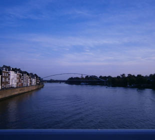 The riveer Maas - splits the city 