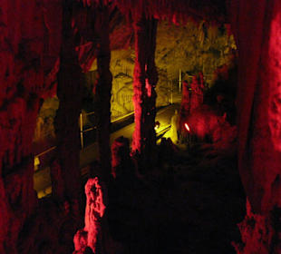 Sentoni Tropfsteinhöhle