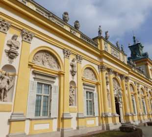 Schloss Wilanow: Vorderansicht des Palastes