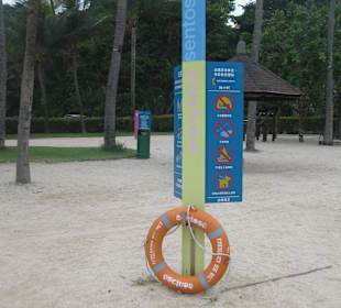 Verbotsschild am Strand