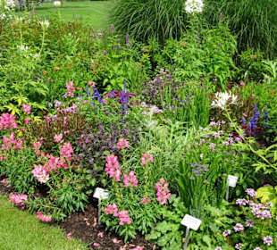 Rundgang durch den Park der Gärten