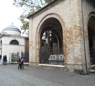 Grab von Dante Alighieri