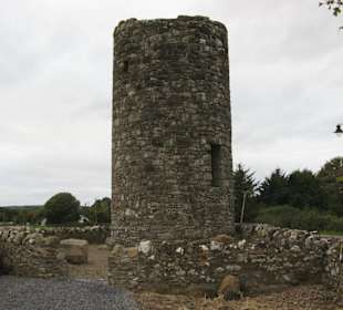 Drumcliffe Round Tower
