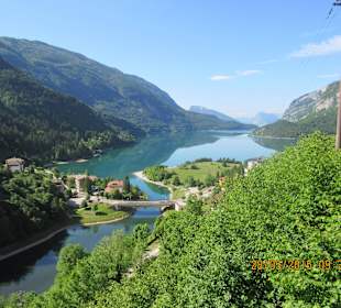 Blick von oben aud den See