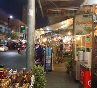 Hauptstrasse bei Nacht