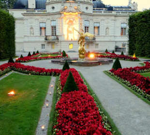 Der westliche Flügel des Schloßes