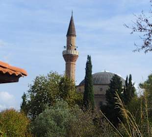 Moschee innerhalb Burgmauern