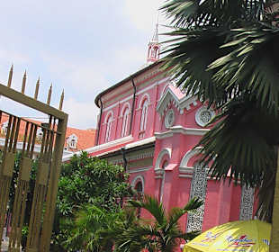 Nebeneingang der Kirche