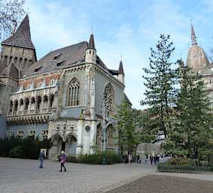 Burganlage Vajda-Hunyad