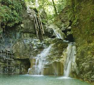 27 Wasserfälle - VIP Touren