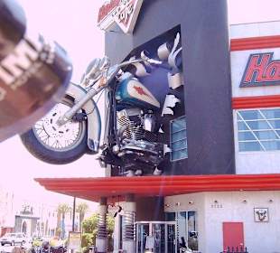 Harley Davidson Cafe